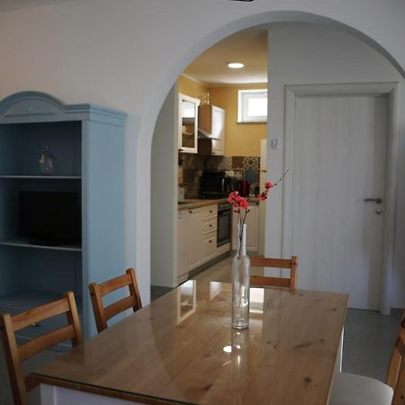Apartment Nola Porozina Екстер'єр фото