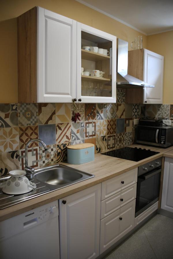 Apartment Nola Porozina Екстер'єр фото